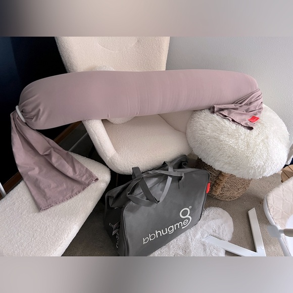 Bbhugme pregnancy pillow - Picture 10 of 13
